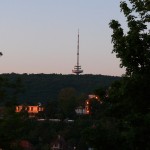 Villa Bosch und der Fernmeldeturm in der Morgensonne