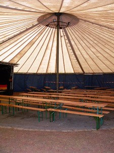 Festzelt am Berger Festplatz