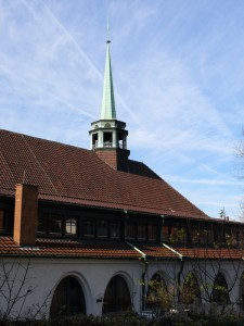 Andreaskirche-Obertürkheim