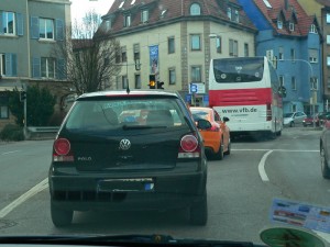 VFB auf der Fahrt zum Flughafen