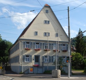 Bezirksrathaus-S-Wangen