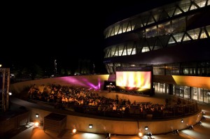 6. Open Air Kino am Mercedes-Benz Museum