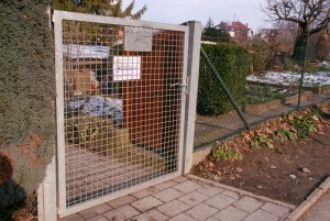 Eingang Gartenanlage Klingenbach - Landhausstraße