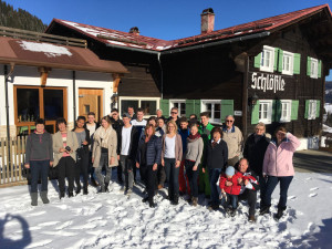 Gruppenfoto-Skiausfahrt-201